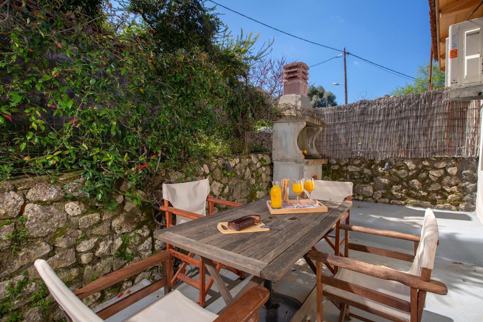 Markem Village House Katouna Bagian luar foto